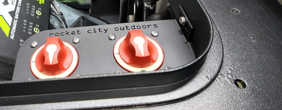 Rocket City Outdoors branded mounting plate on completed Skeeter installation